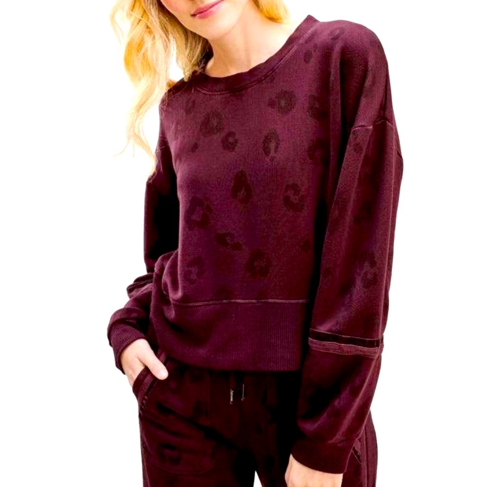 0406 New Women's Studio Splendid Purple Animal Print Pullover Sweatshirt